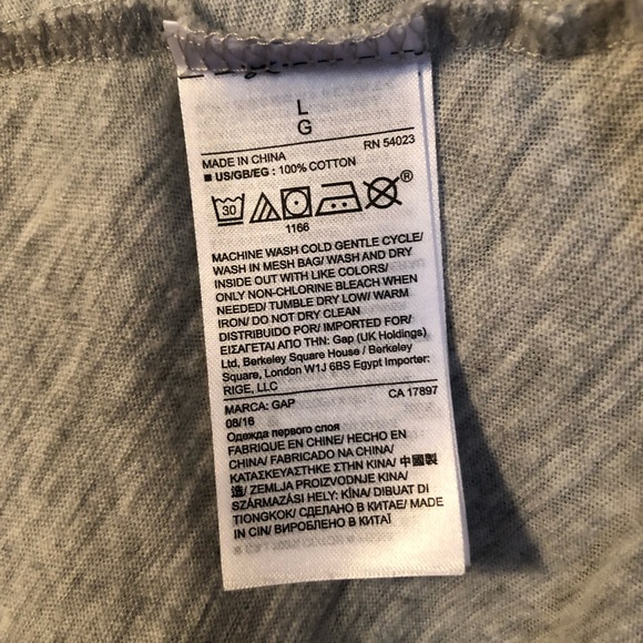 Gap top - Picture 4 of 4